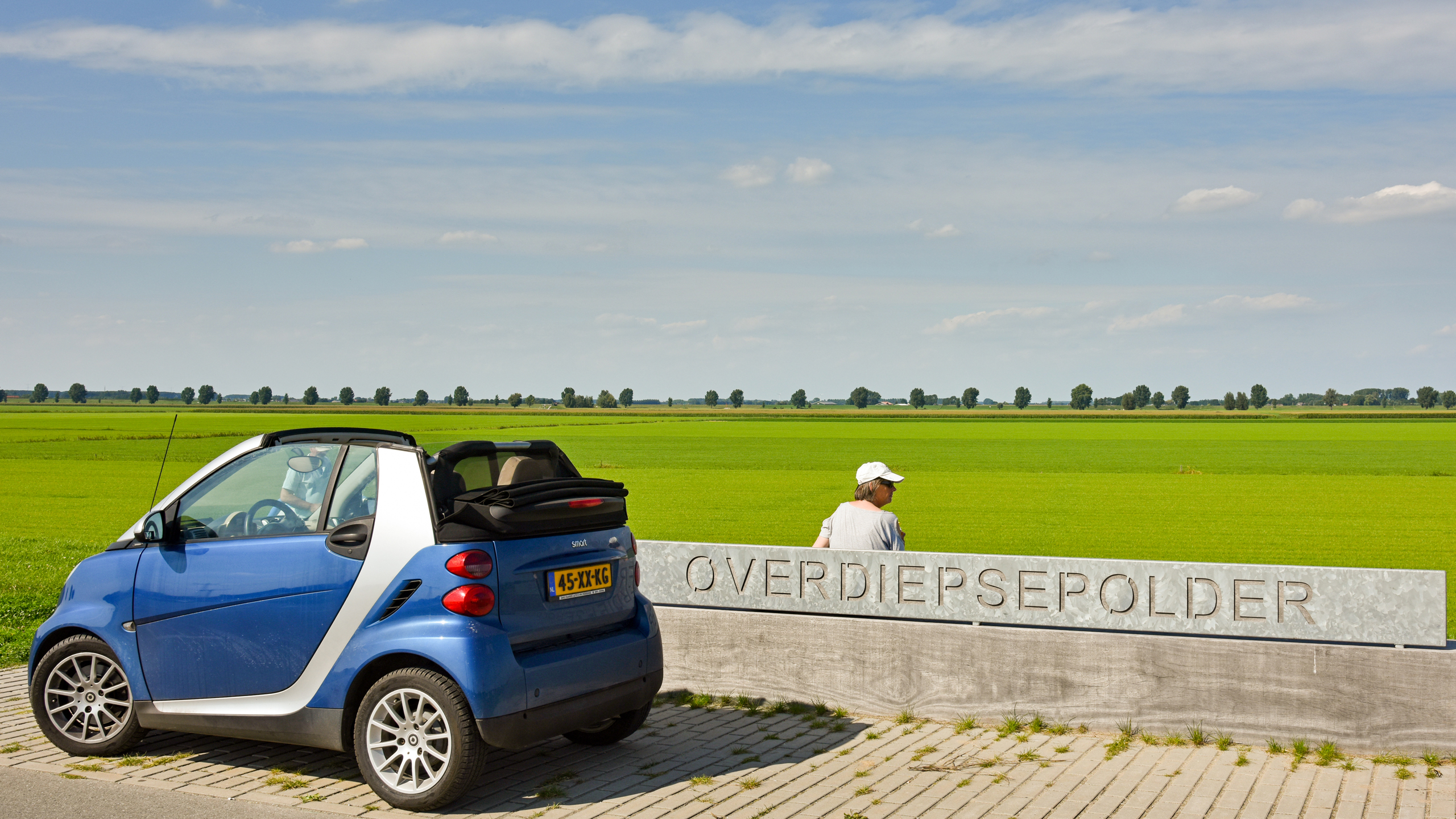 Parkeerplaats en zitelement
